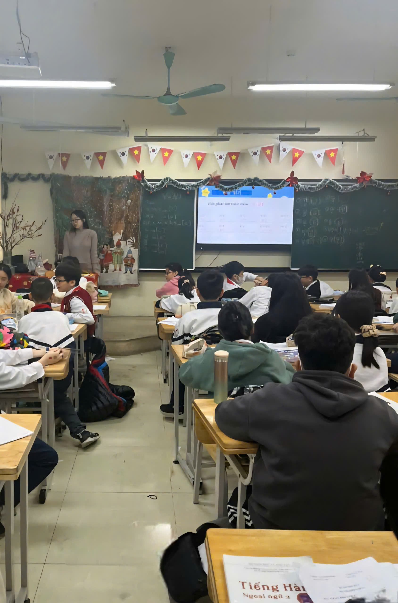 Lớp tiếng Hàn cho học sinh lớp 6 tại Hà Nội – Lộ trình học phù hợp, dễ tiếp thu